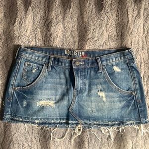 EUC Extra teeny tiny Hollister mini!